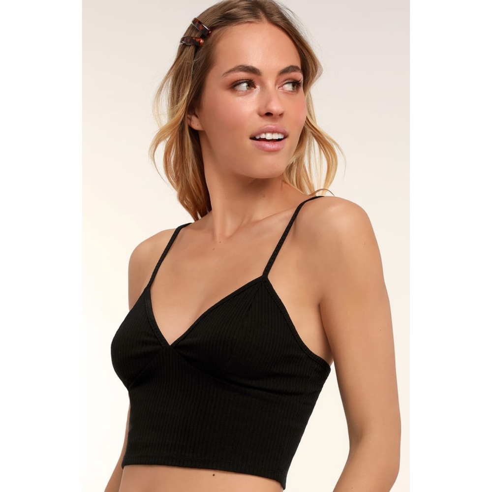 Black Ribbed Cropped Cami Top